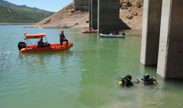 Gülistan'ı su altı arama çalışmaları 215'inci günde tekrar başlatıldı