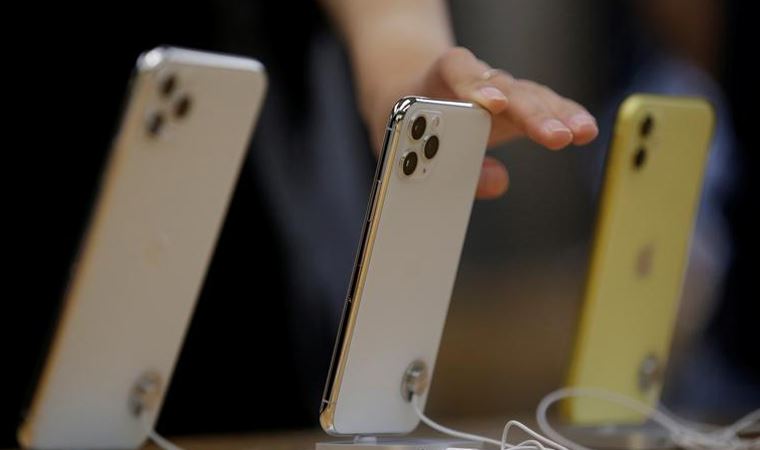 iPhone 12'yi kablosuz şarj etmek daha kolay olacak