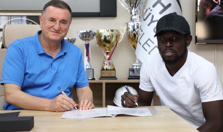 Hatayspor, Senegalli santrfor Mame Diouf'u renklerine bağladı