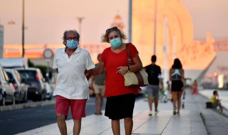 İngiltere, Portekiz'i yeniden karantina listesine aldı