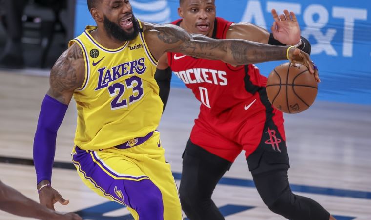 Los Angeles Lakers’tan final için önemli adım