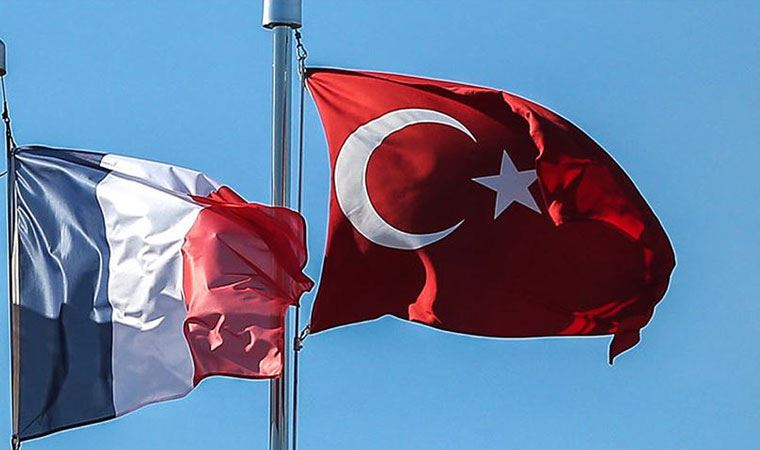 NATO: Fransa-Türkiye soruşturması 'halı altına' süpürüldü