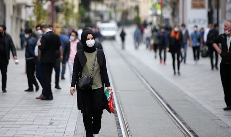 Salgını 'büyük güçler'e bağlayanların oranı arttı