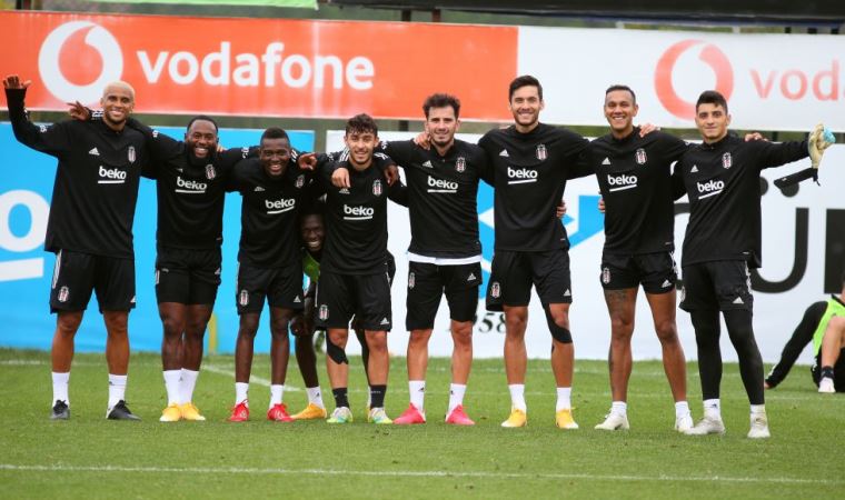 Beşiktaş’ta Rio Ave hazırlıkları sürüyor