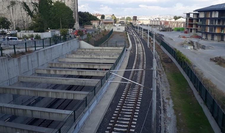 Marmaray seferleri elektrik arızası yüzünden yapılamıyor