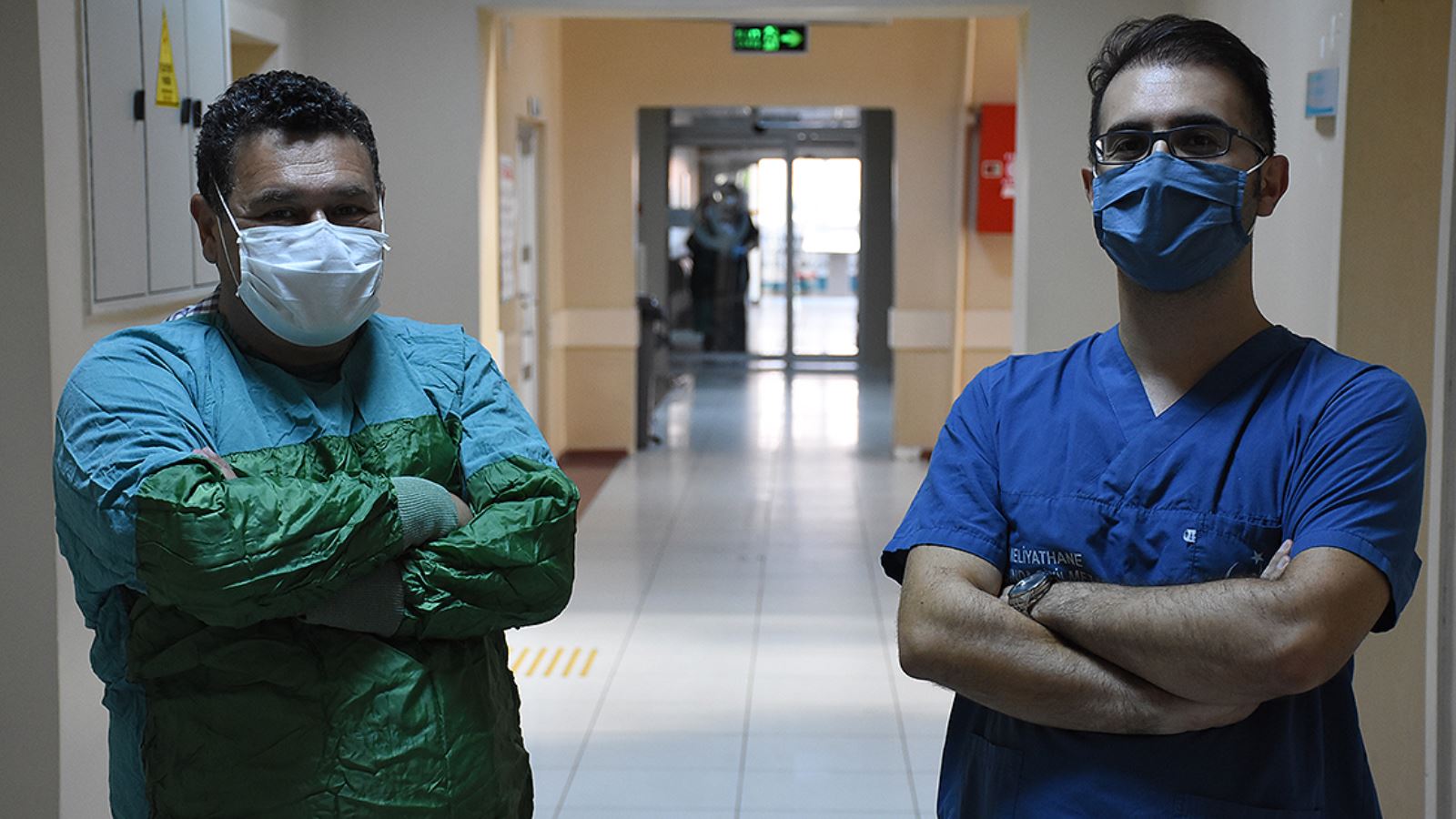 Yoğun Bakım Uzmanı Yücesoy uyardı: 'İnsanlar bir nevi boğularak ölüyorlar! Sadece...'