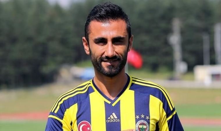 Selçuk Şahin futbolu bıraktığını açıkladı