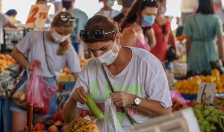 İzmir'de yeni korona kararı: Pazar ve AVM'lerde HES kodu