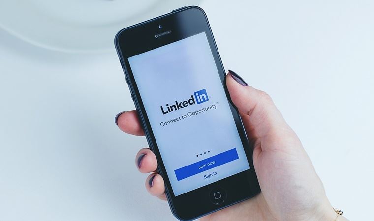 LinkedIn’e hikaye özelliği geldi