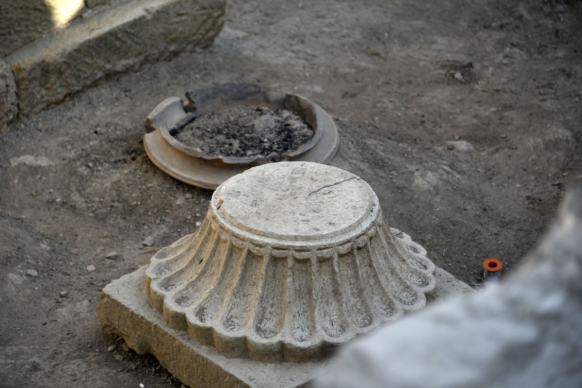 Satala Antik Kenti'ndeki kazılarda bin 500 yıllık Roma askeri zırhı bulundu