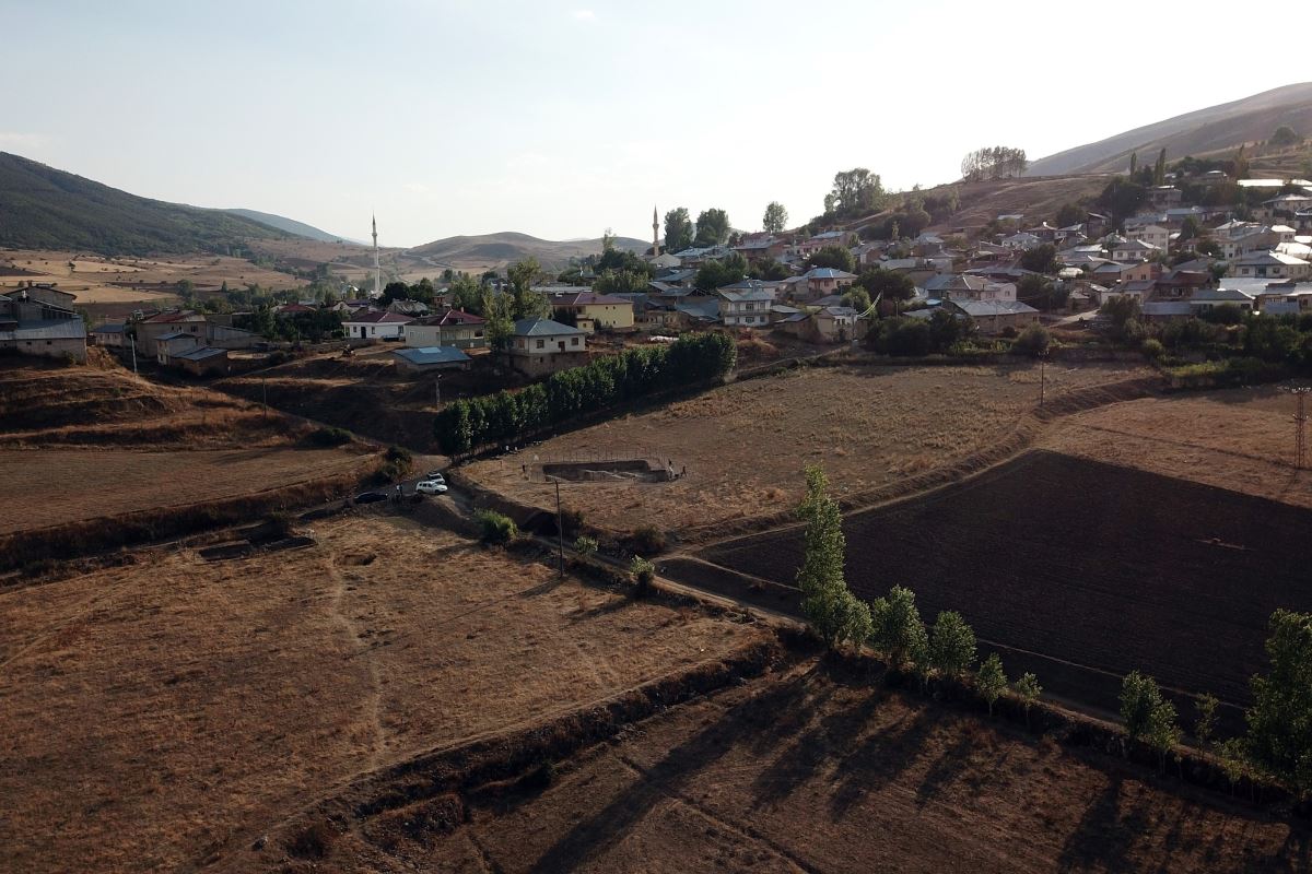 Satala Antik Kenti'ndeki kazılarda bin 500 yıllık Roma askeri zırhı bulundu