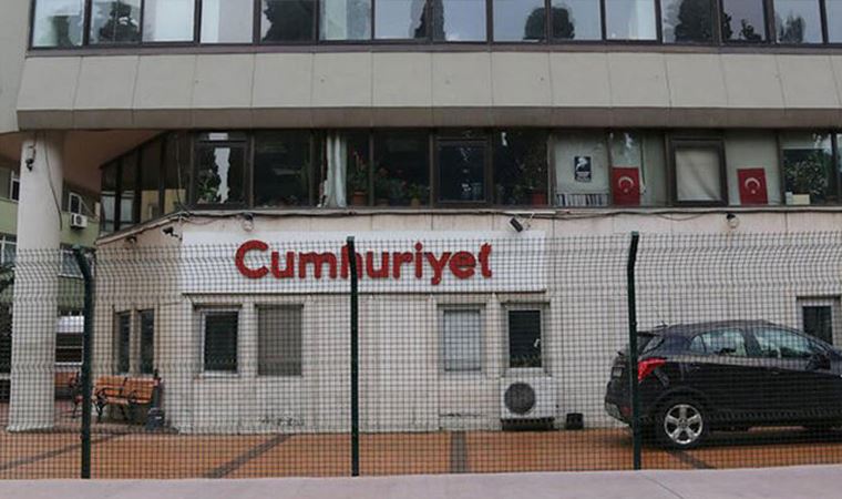 Cumhuriyet’e 2 ödül birden