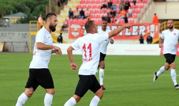 Ümraniyespor'da 7'si futbolcu 14 kişi koronavirüs!