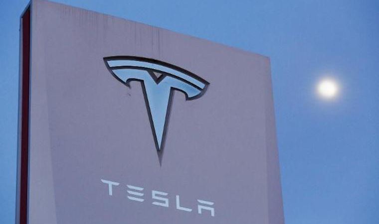 Tesla Çin pazarına araç üretmek için tasarım direktörü arıyor