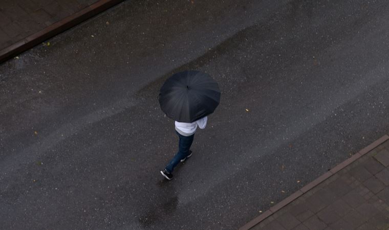 Meteoroloji’den İstanbul’a ’sarı’ kodlu şiddetli yağmur uyarısı