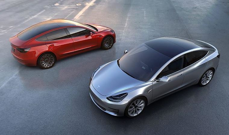 Tesla'ya Model S araçları için güvenlik riski uyarısı