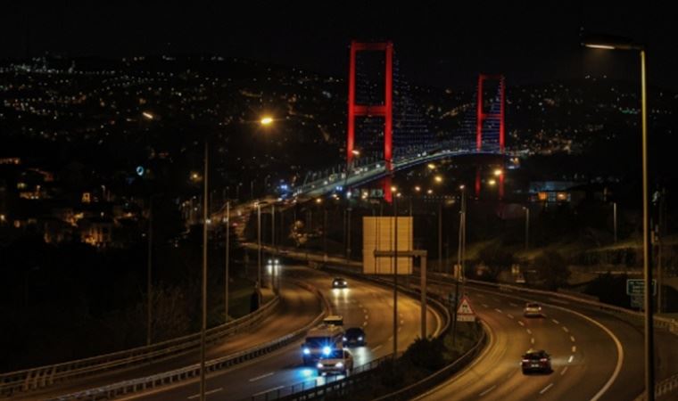 Türkiye genelinde hafta sonu uygulanan sokağa çıkma kısıtlaması sona erdi