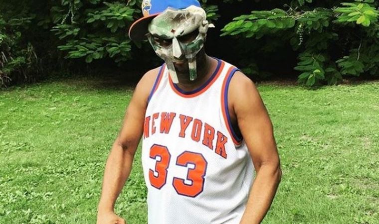 MF DOOM adıyla bilinen ünlü rapçi Daniel Dumile hayatını kaybetti