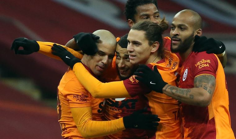 Galatasaray'dan Denizli'ye yarım düzine gol