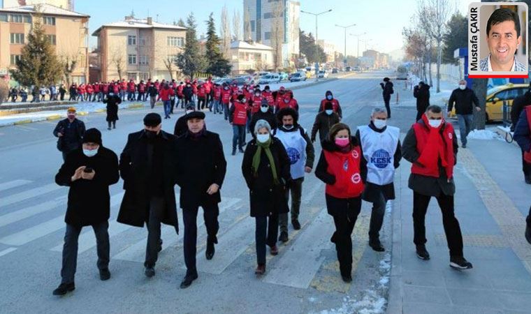 Engellemelere karşın Çorum’dan Ankara’ya gelen metal işçileri bakanlık ile görüştü