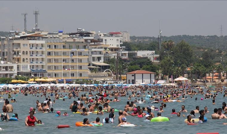 Zor günler yaşayan turizm sektörü 2021 sezonunu nasıl geçirecek?