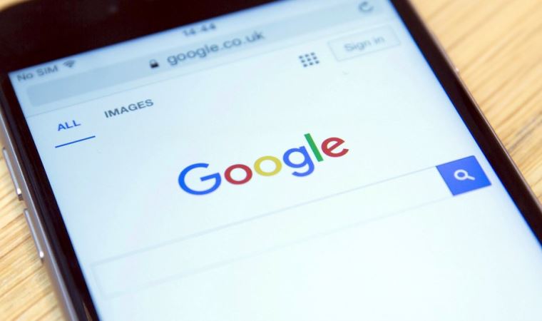 Google haber kuruluşlarıyla gelir paylaşımını öngören yasal düzenleme nedeniyle Avustralya'da hizmet vermeyi kesebileceğini açıkladı