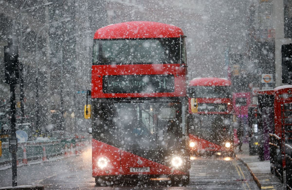 Londra'dan kar manzaraları