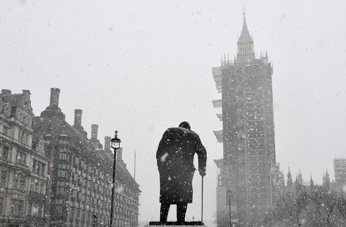 Londra'dan kar manzaraları