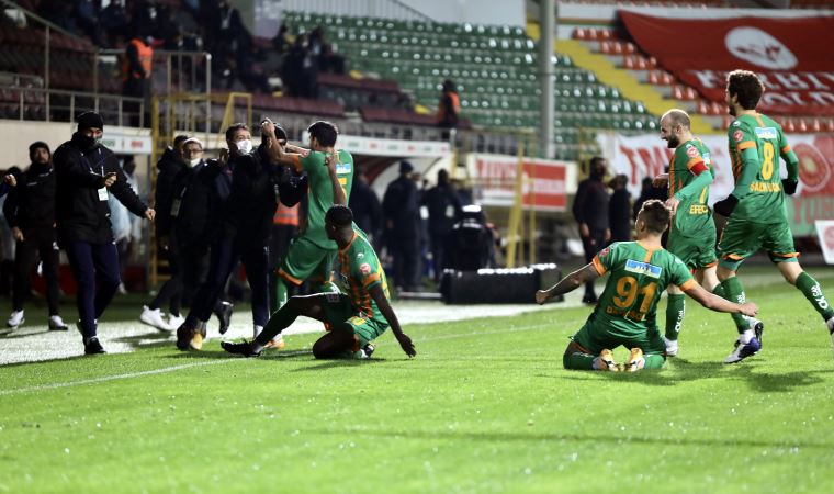 Ankaragücü başladı, Alanyaspor bitirdi