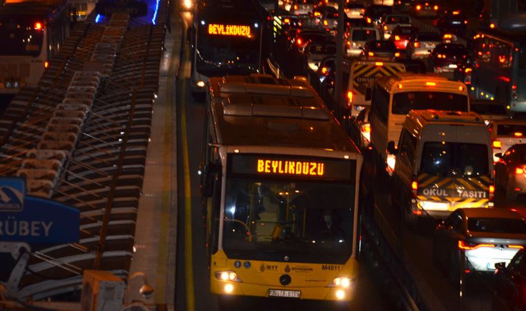 Metrobüs kodları tarih oldu