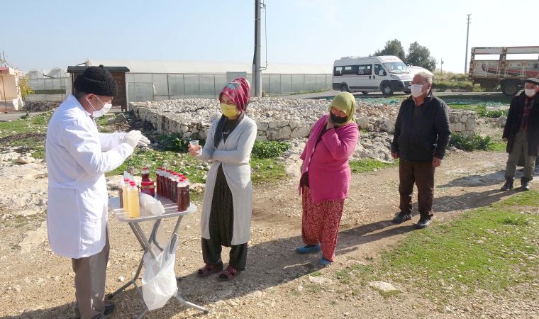 Görüntüleri 'Doktor Civanım’ filmindeki sahneleri hatırlatan, şifa dağıttığını iddia eden çiftçiye soruşturma