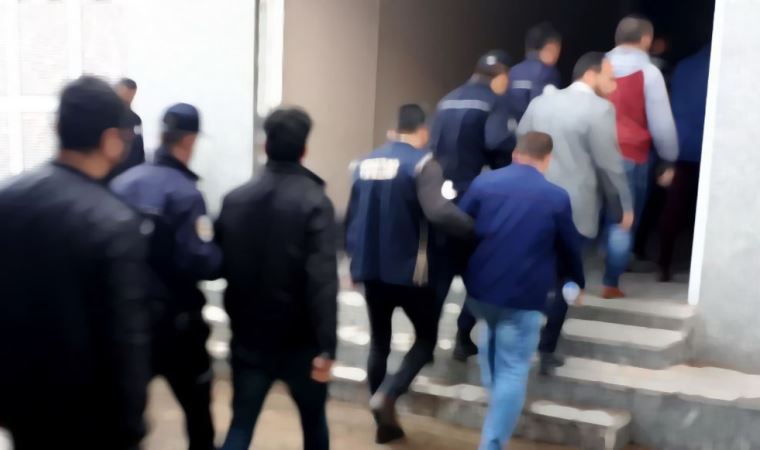 İstanbul’da çıkar amaçlı çeteye operasyon: 9 gözaltı