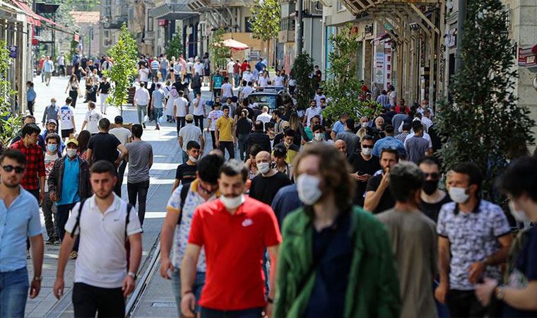 Her 3 kişiden 1’i ekonominin kötüleşmesini bekliyor, 4 kişiden 3’üne göre de enflasyon artacak