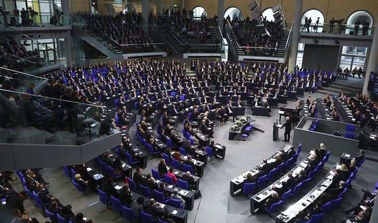 Almanya Federal Meclisi'nde Türkiye görüşülecek