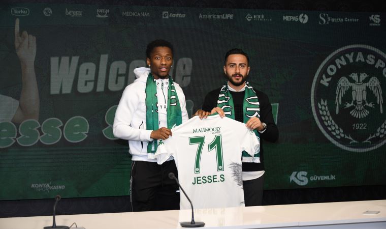 Jesse Sekidika, Konyaspor ile sözleşme imzaladı