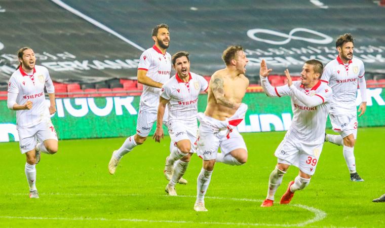 Yılport Samsunspor uzatmada attığı golle kazandı