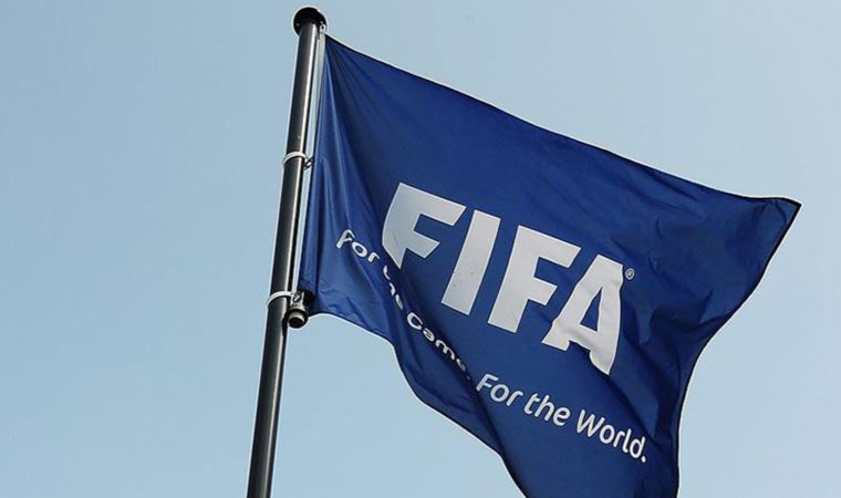 FIFA: Tehlike altındaki 100 futbolcu Afganistan'dan Katar'a tahliye edildi