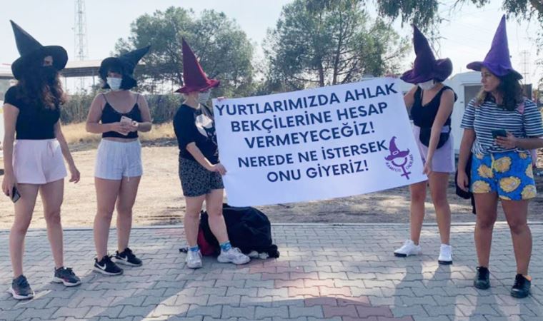 KYK yurdundaki pijama yasağına pijamalı protesto