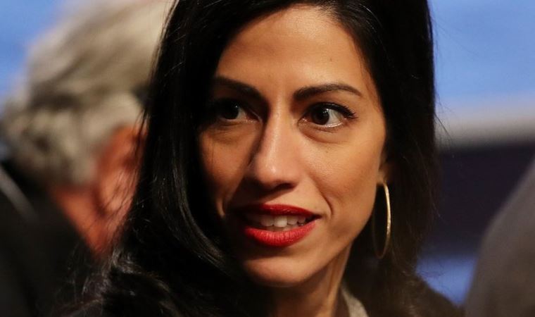 Hillary Clinton'ın eski danışmanı Huma Abedin: ABD'li bir senatör bana cinsel saldırıda bulundu