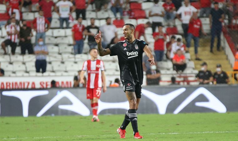 Beşiktaş, Josef de Souza'nın sağlık durumu hakkında açıklama yaptı