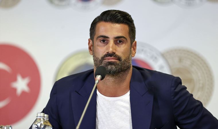 Fenerbahçeli taraftarlar, Volkan Demirel'in paylaşımına büyük tepki gösterdi