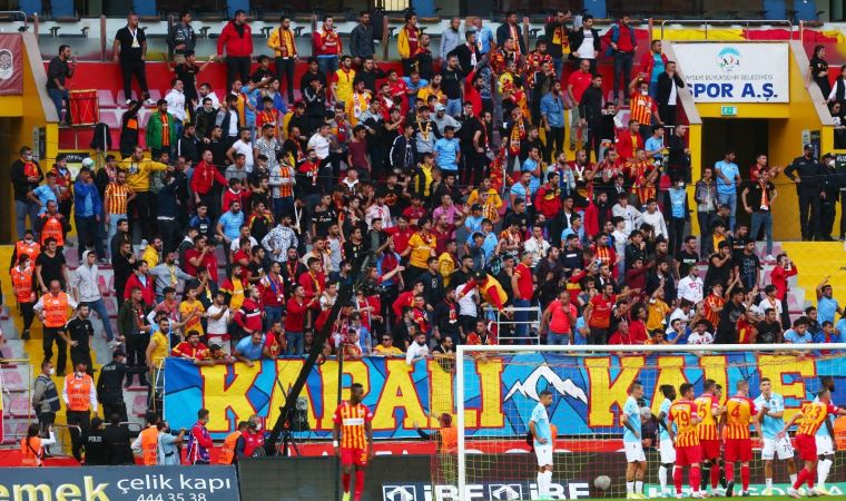 Kayserispor - Trabzonspor maçını 4 bin 289 taraftar izledi