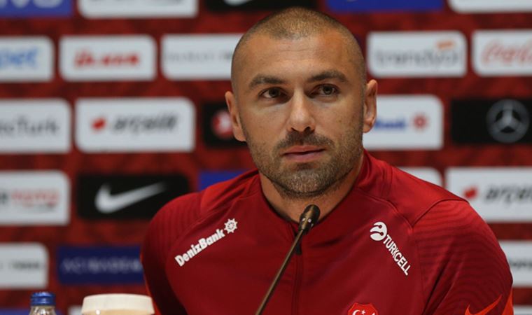 A Milli futbolcu Burak Yılmaz, Norveç maçı öncesi açıklamalarda bulundu