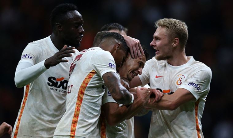 Galatasaray'da Olimpiu Morutan, antrenmanda yer almadı