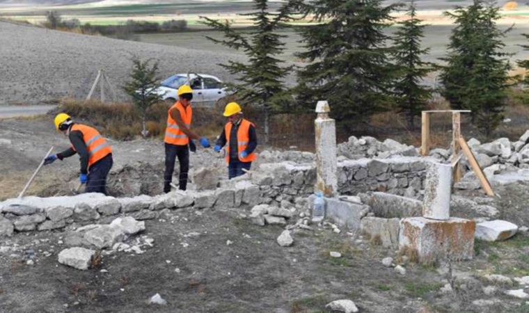 Ankara Büyükşehir Belediyesi duyurdu: Başkent'in tarihi çeşme ve türbeleri yenileniyor