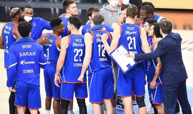 Anadolu Efes oyuncusu Doğuş Balbay ameliyat oldu!