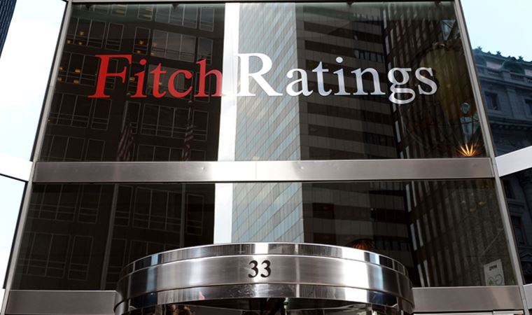 Fitch'ten Türk Lirası yorumu: Riskleri artırdı