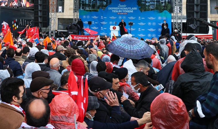 Erdoğan'ın katıldığı törende CHP'li başkan alanı terk etti