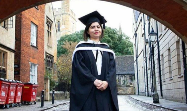 Taliban tarafından başından vurulmasından 9 yıl sonra Oxford diplomasını aldı