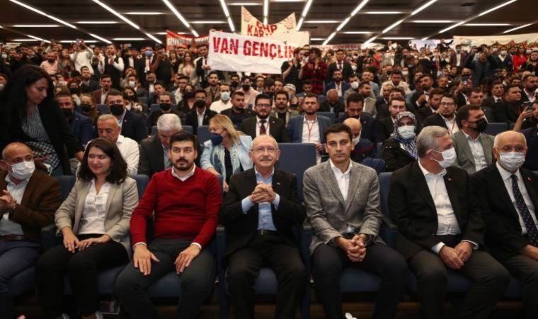 Son dakika... CHP Gençlik Kolları Başkanı Gençosman Killik oldu